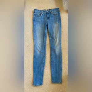 Bullhead Denim Co. Mid-rise Skinniest Size 24